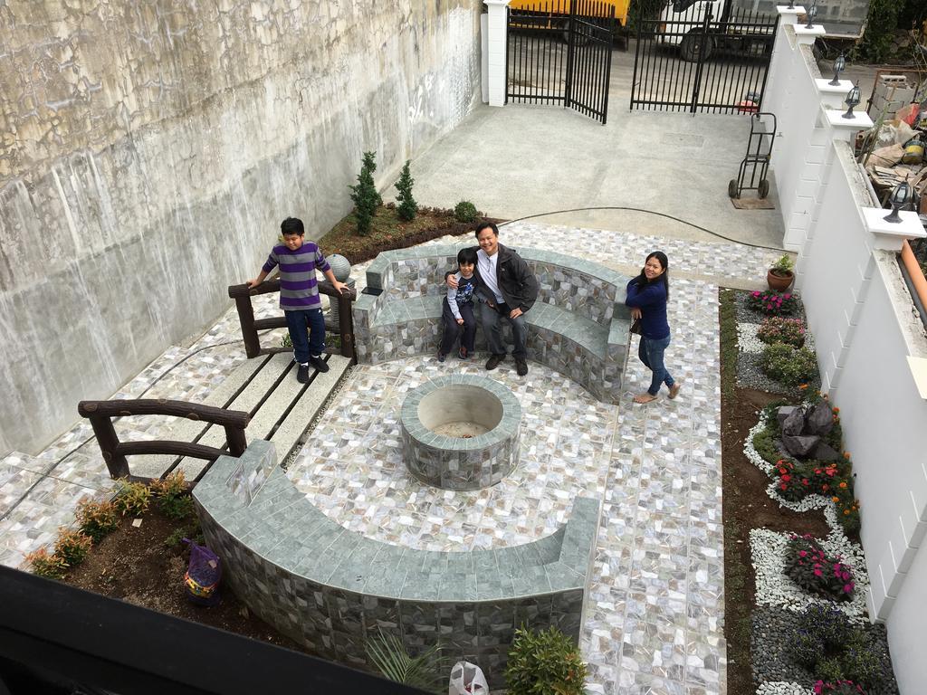 ホテル La Famille バギオ エクステリア 写真